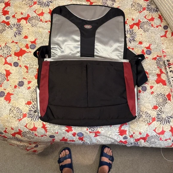 TUMI/DUCATI Collab Black and Red Messenger Bag - Picture 7 of 9